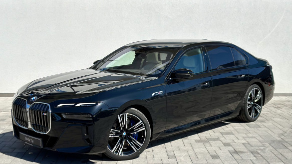 BMW i7 M70 xDrive Sedan