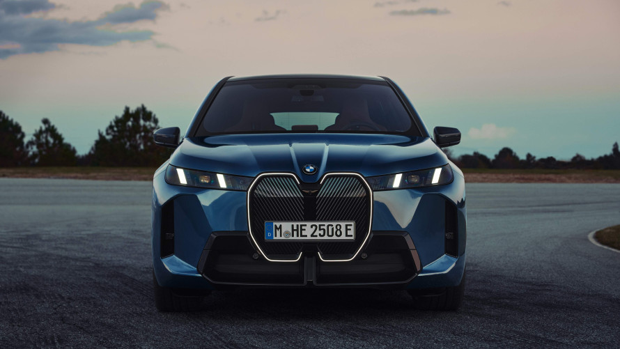 Nový model BMW iX