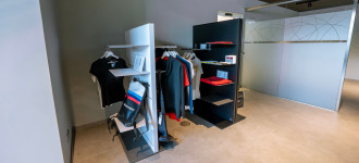 Prestavba showroomu nových vozidiel BMW