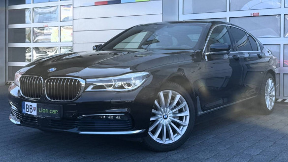 BMW Rad 7 740d xDrive A/T