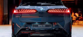 Predstavenie úplne nového BMW iX3 Neue Klaase