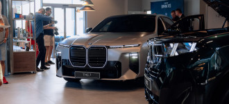 Predpremiéra BMW radu 7 a BMW X5