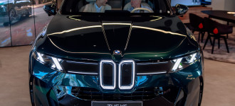 Predpremiéra BMW radu 7 a BMW X5